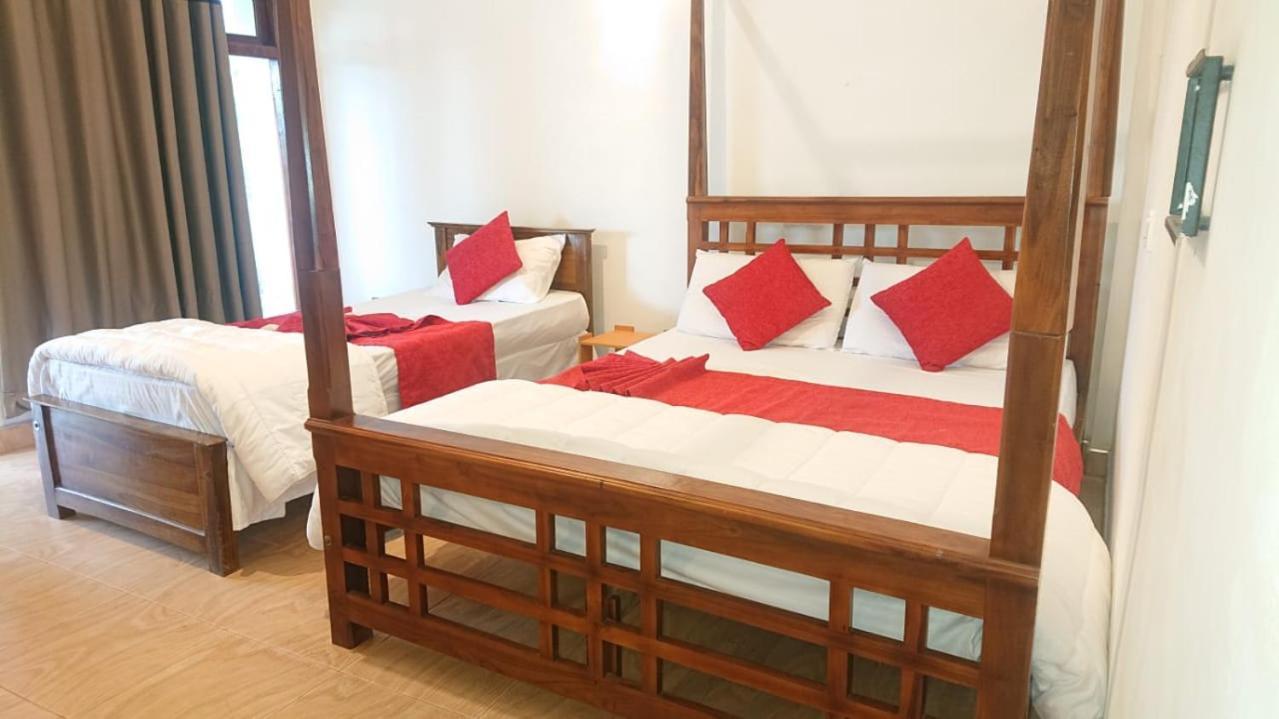 T-More Hotel & Hostel Ела Екстериор снимка