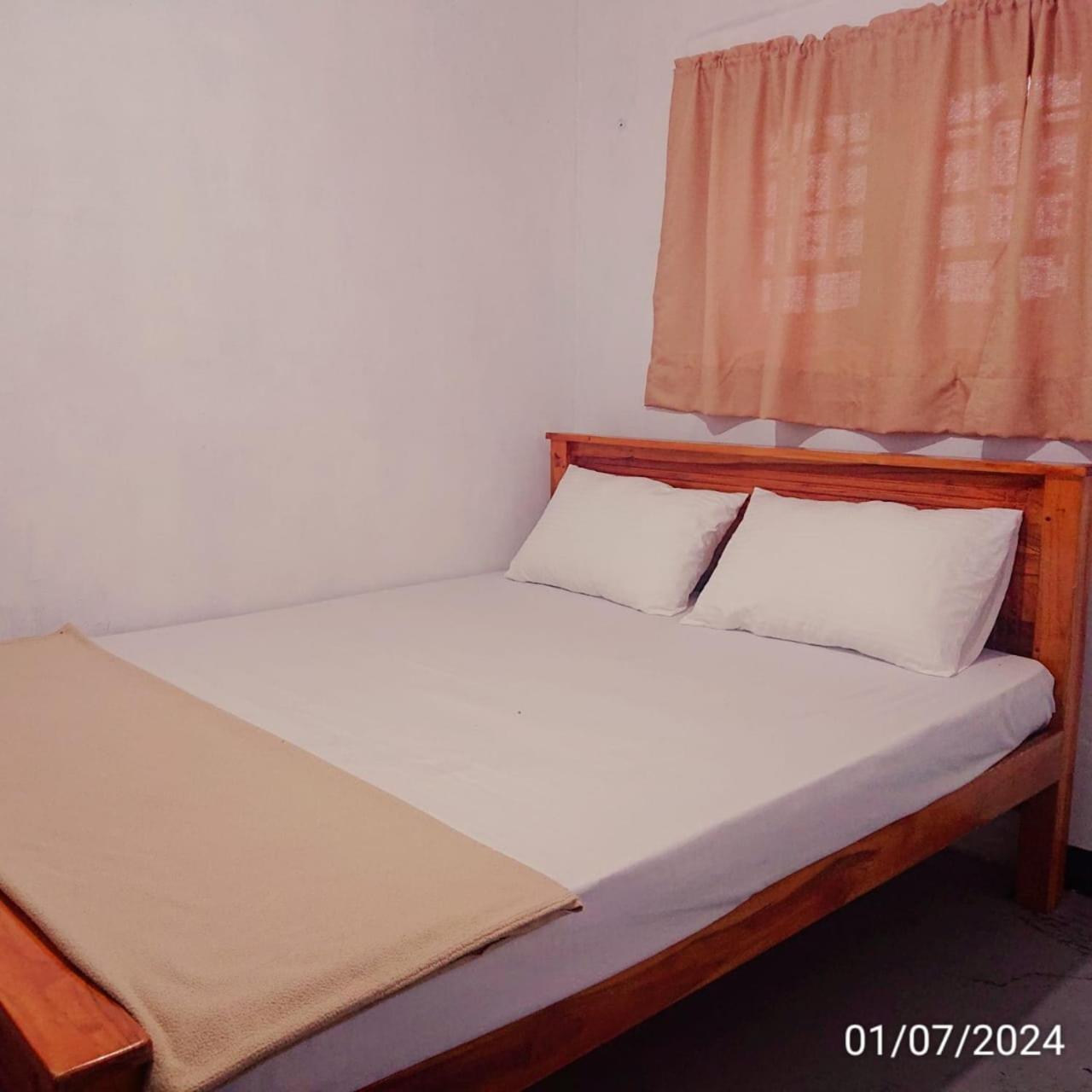 T-More Hotel & Hostel Ела Екстериор снимка
