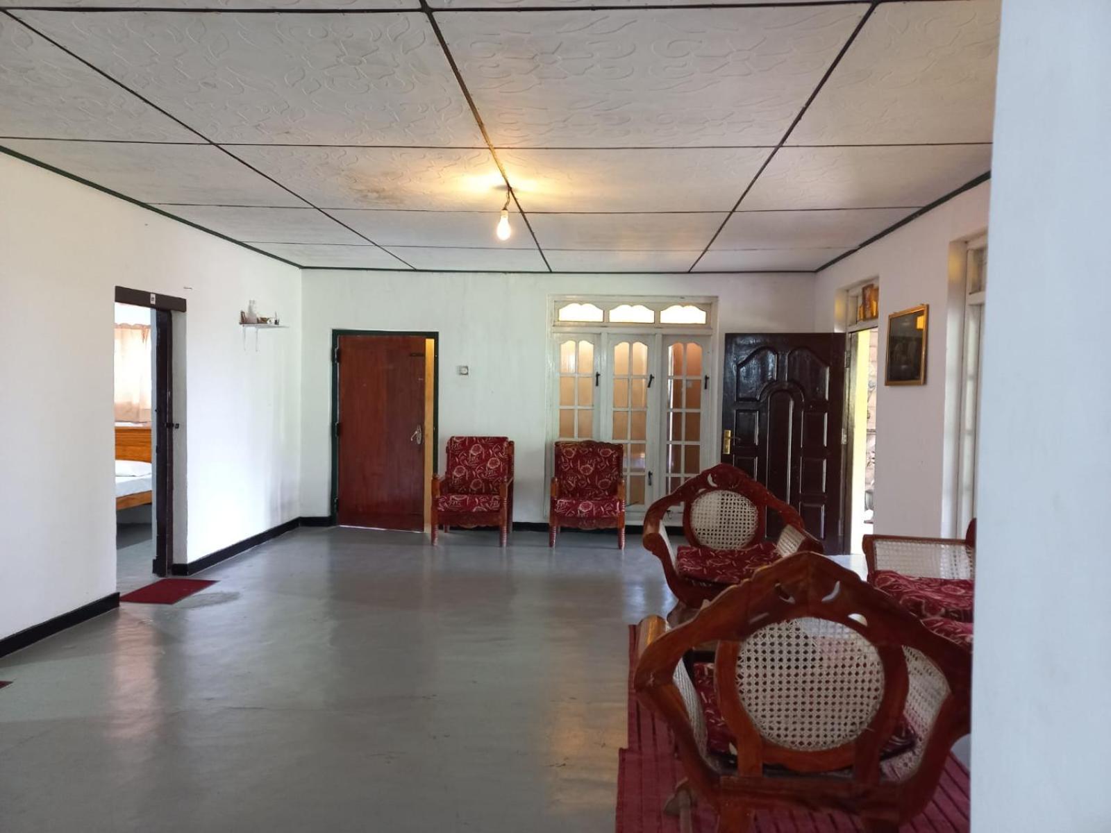 T-More Hotel & Hostel Ела Екстериор снимка