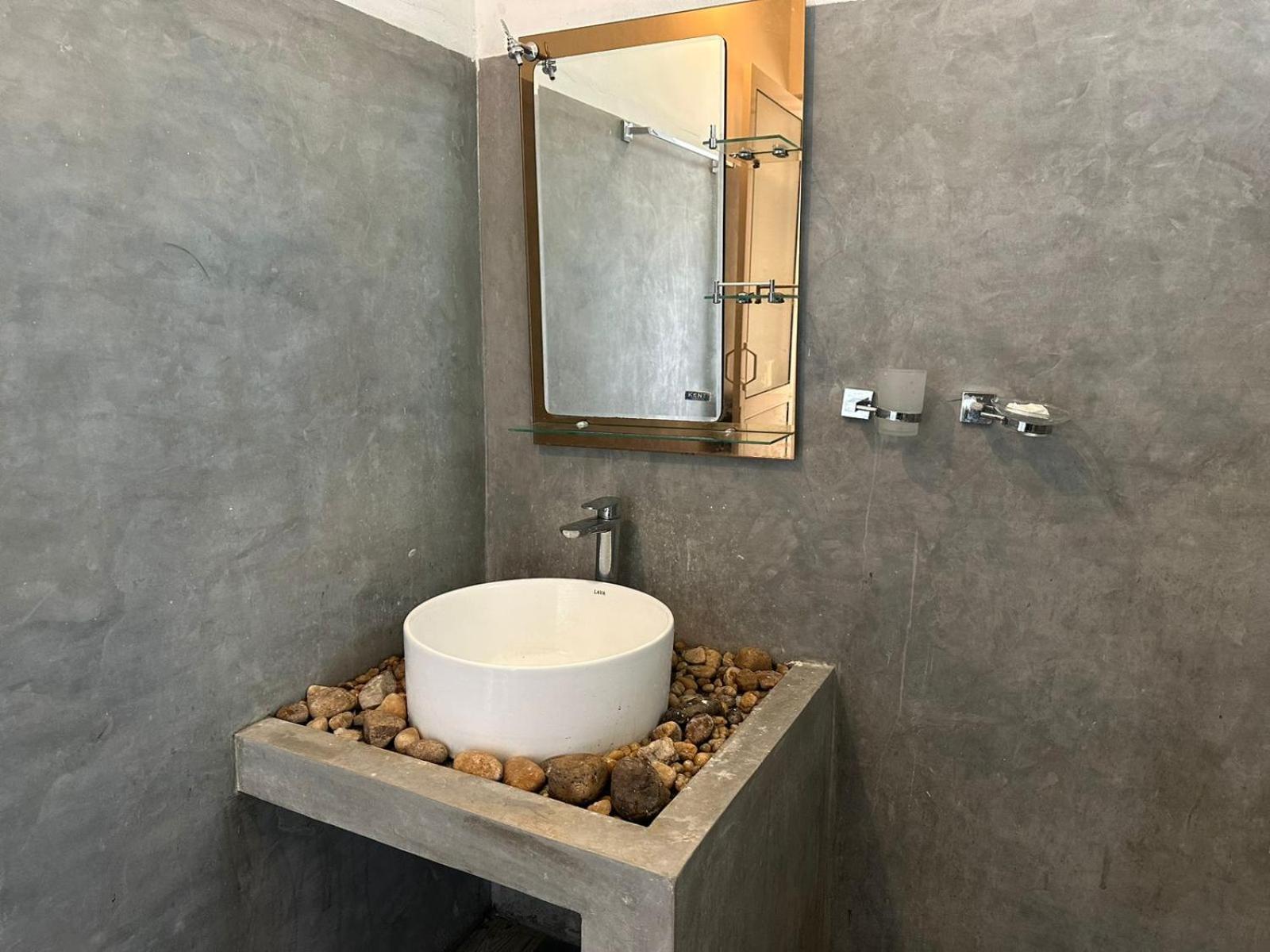 T-More Hotel & Hostel Ела Екстериор снимка