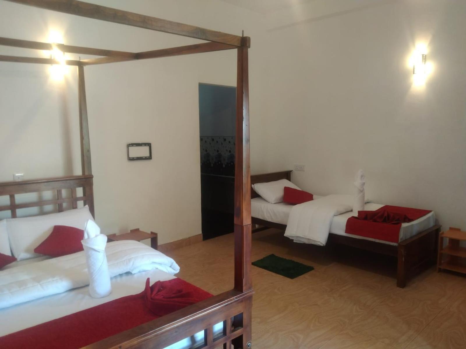 T-More Hotel & Hostel Ела Екстериор снимка